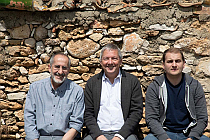 Jean Natoli und Peter Riegel von Mas de Quernes mit Gens et Pierre Weinen
